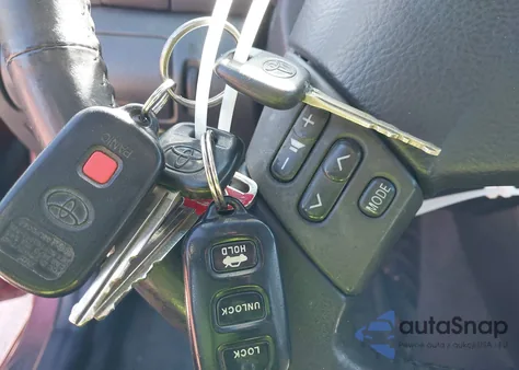 2005 Toyota Camry Se z USA, uszkodzony, nr VIN 4T1BE32K85U387242